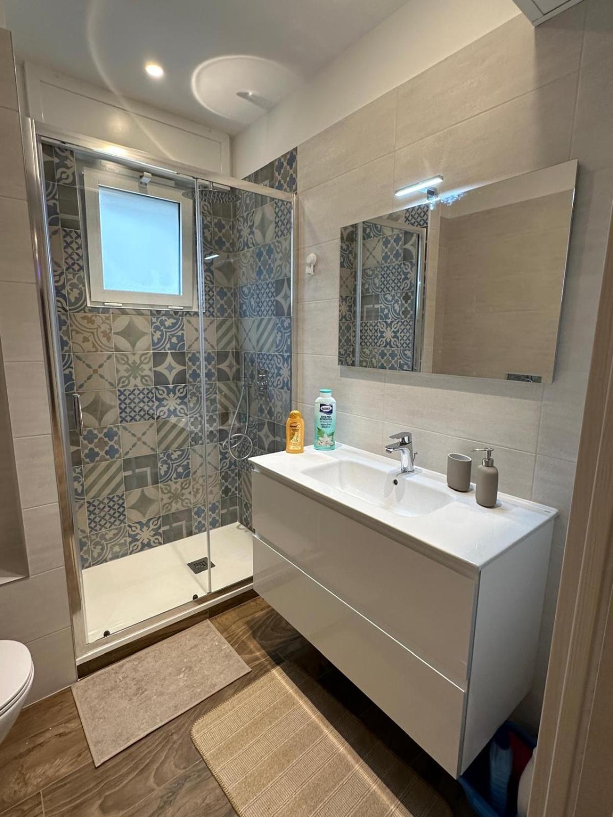 Rainbow Luxury Home Bari - Sea View מראה חיצוני תמונה